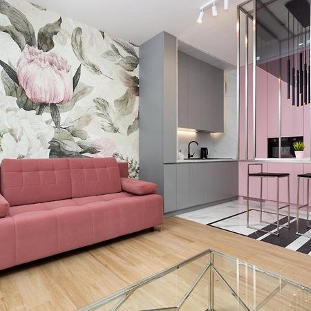 Premium Apartments Business Center By Renters Prestige وارسو المظهر الخارجي الصورة